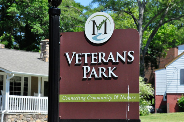 Veterns Park sign in Mount Holly, NC